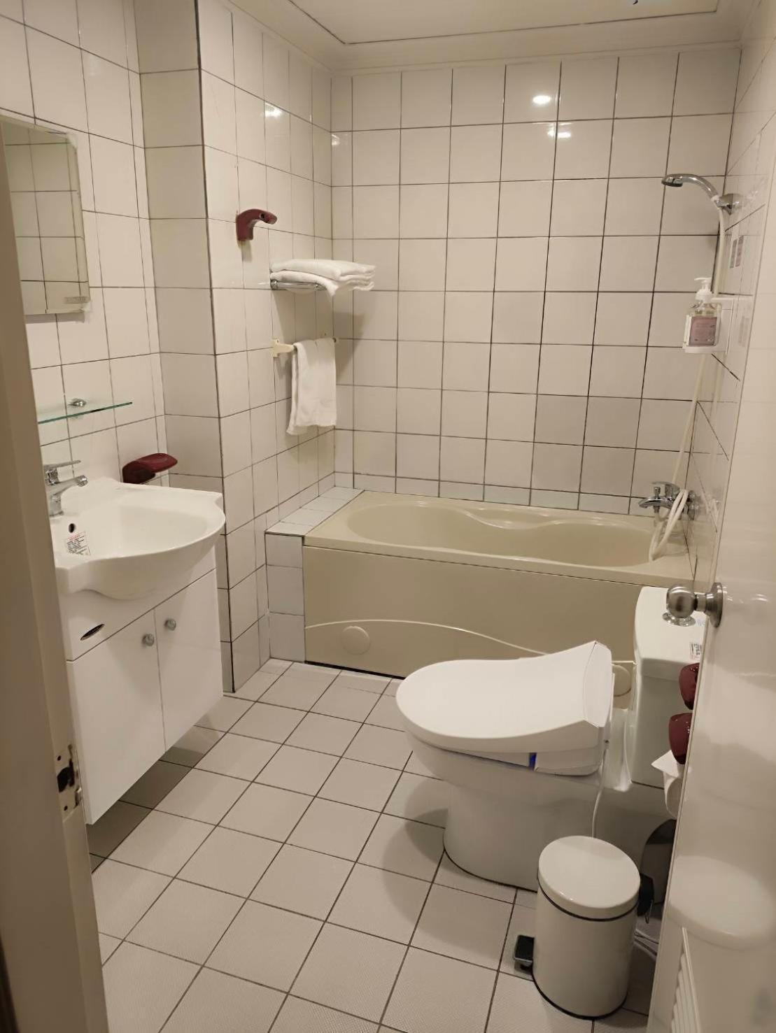GAWA Hotel Tajpej Buitenkant foto